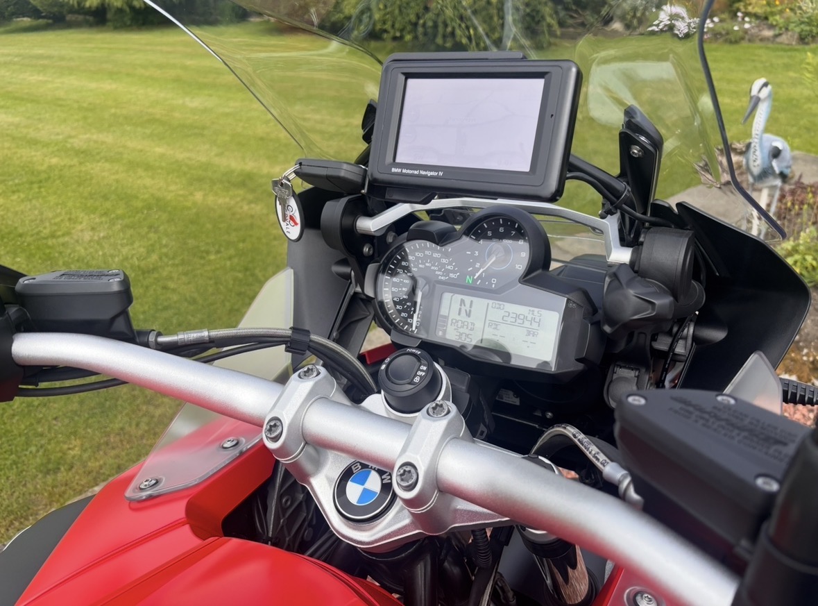 17 - 67 BMW R1200GS TE ADVENTURE - HIGH SPEC - FBMWSH - STUNNING CONDITION - Image 22
