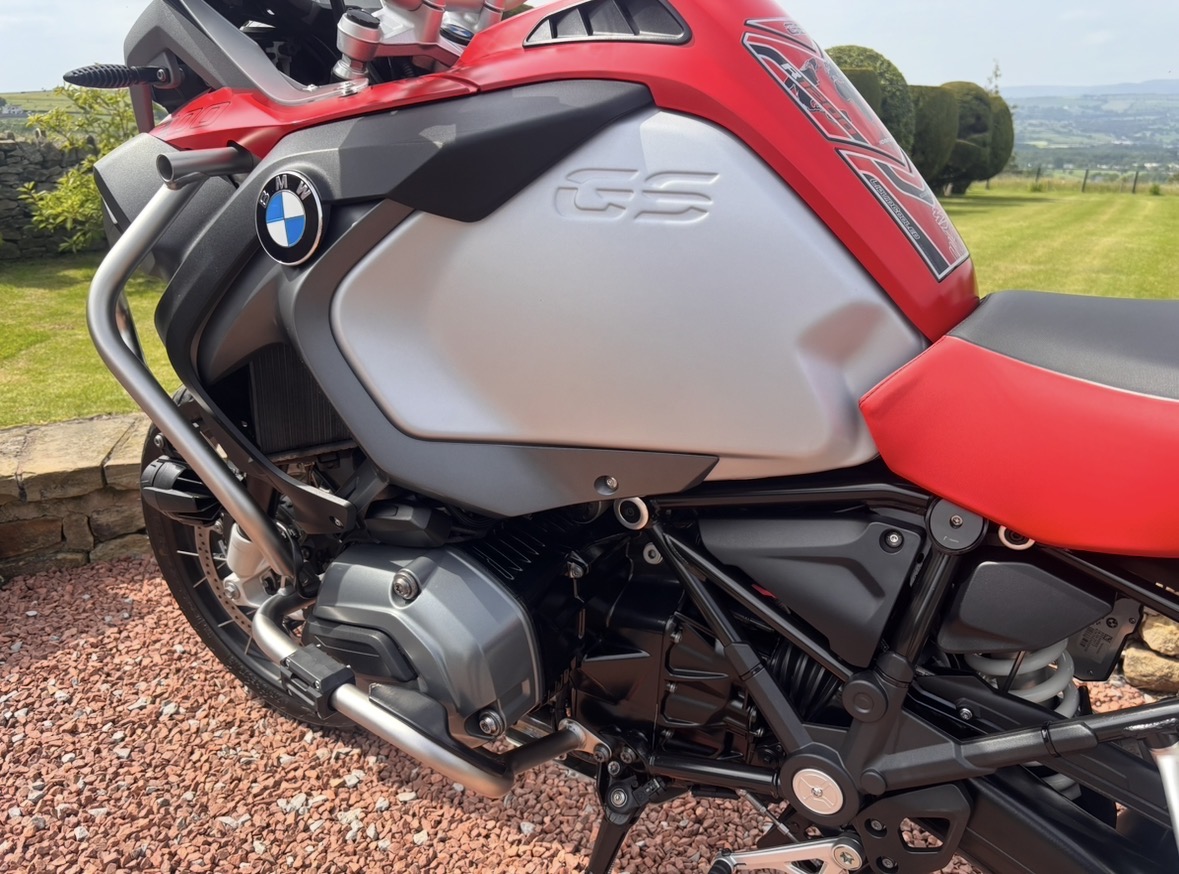 17 - 67 BMW R1200GS TE ADVENTURE - HIGH SPEC - FBMWSH - STUNNING CONDITION - Image 41