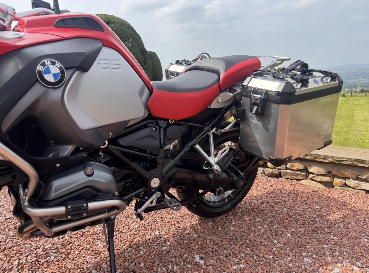 17 - 67 BMW R1200GS TE ADVENTURE - HIGH SPEC - FBMWSH - STUNNING CONDITION - Image 37
