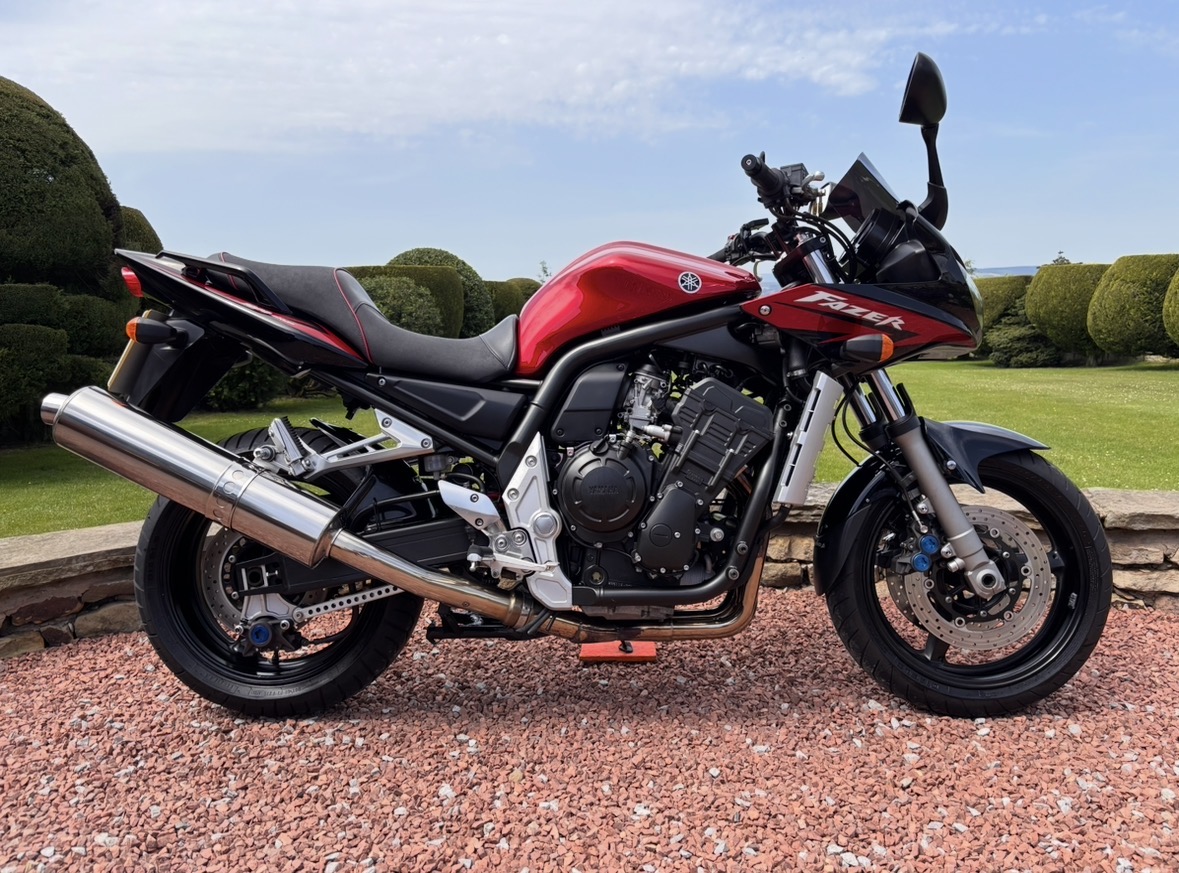 05 - 05 YAMAHA FZS1000 - FAZER 1000 - LOW MILES - STUNNING BIKE - Image 3