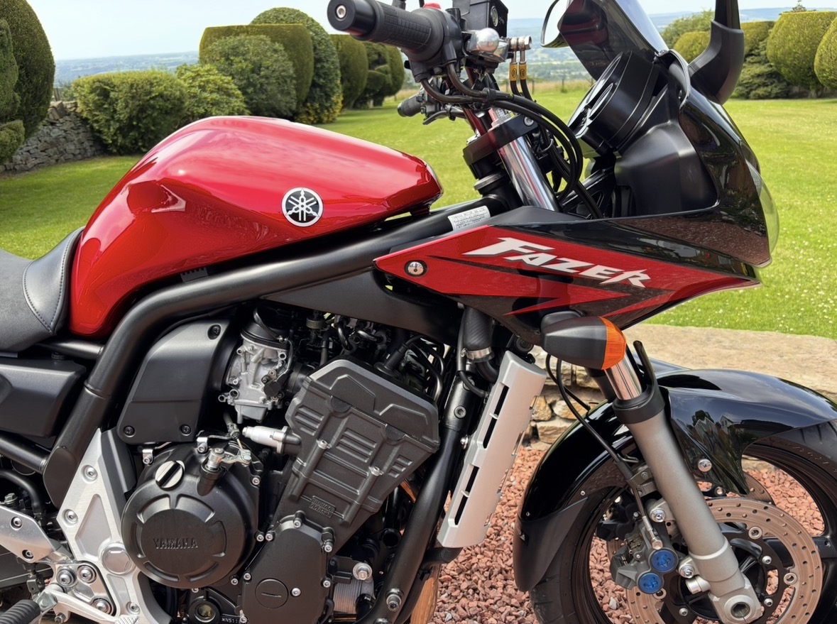 05 - 05 YAMAHA FZS1000 - FAZER 1000 - LOW MILES - STUNNING BIKE - Image 10