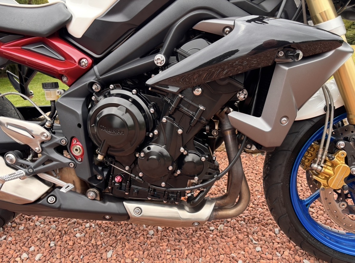16 - 16 TRIUMPH STREET TRIPLE 675 S - LOW MILES FTSH - Image 15
