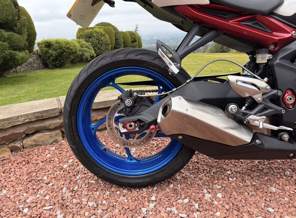 16 - 16 TRIUMPH STREET TRIPLE 675 S - LOW MILES FTSH - Image 11