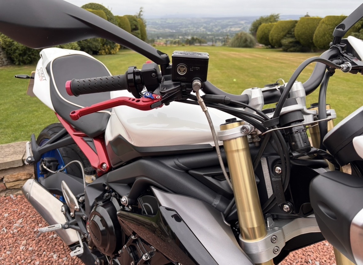 16 - 16 TRIUMPH STREET TRIPLE 675 S - LOW MILES FTSH - Image 20