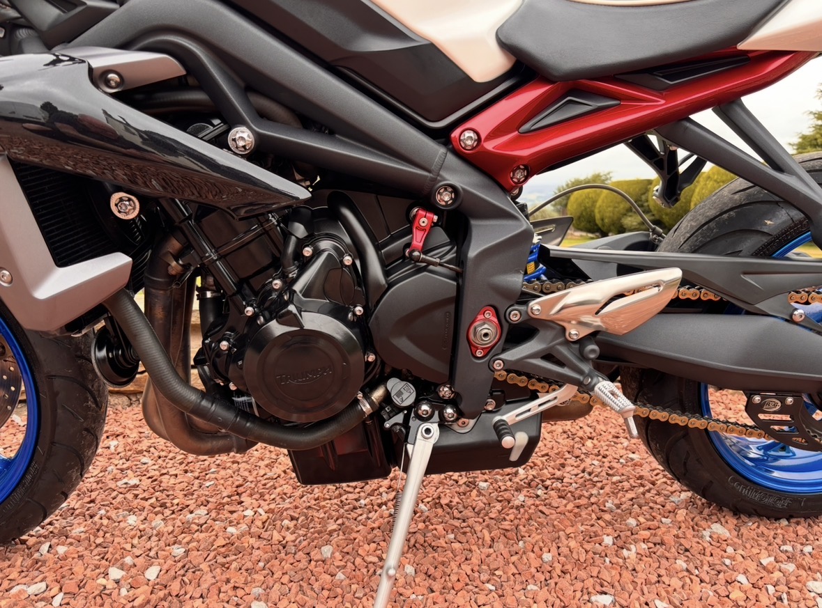 16 - 16 TRIUMPH STREET TRIPLE 675 S - LOW MILES FTSH - Image 29