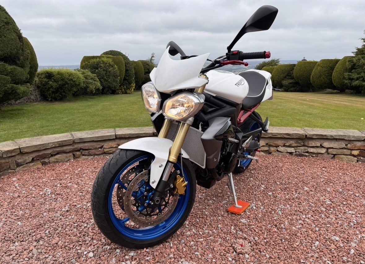 16 - 16 TRIUMPH STREET TRIPLE 675 S - LOW MILES FTSH - Image 28