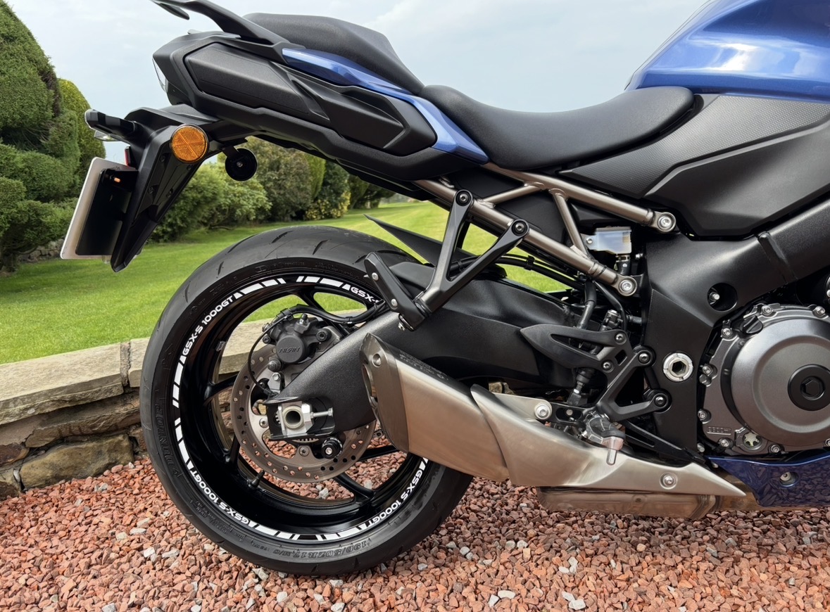 22 - 72 SUZUKI GSX-S1000 GT - VERY LOW MILES - FANTASTIC CONDITION - Image 18