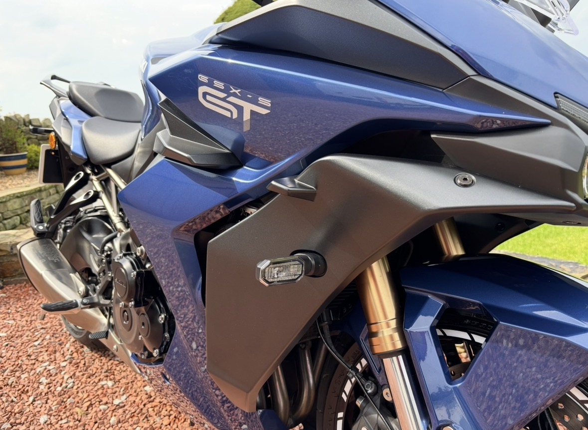 22 - 72 SUZUKI GSX-S1000 GT - VERY LOW MILES - FANTASTIC CONDITION - Image 14