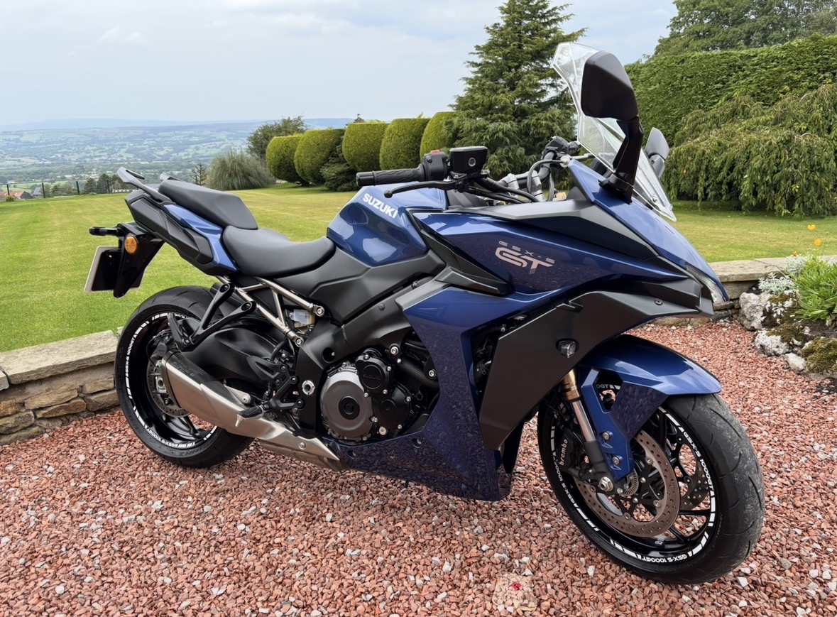 22 - 72 SUZUKI GSX-S1000 GT - VERY LOW MILES - FANTASTIC CONDITION - Image 6