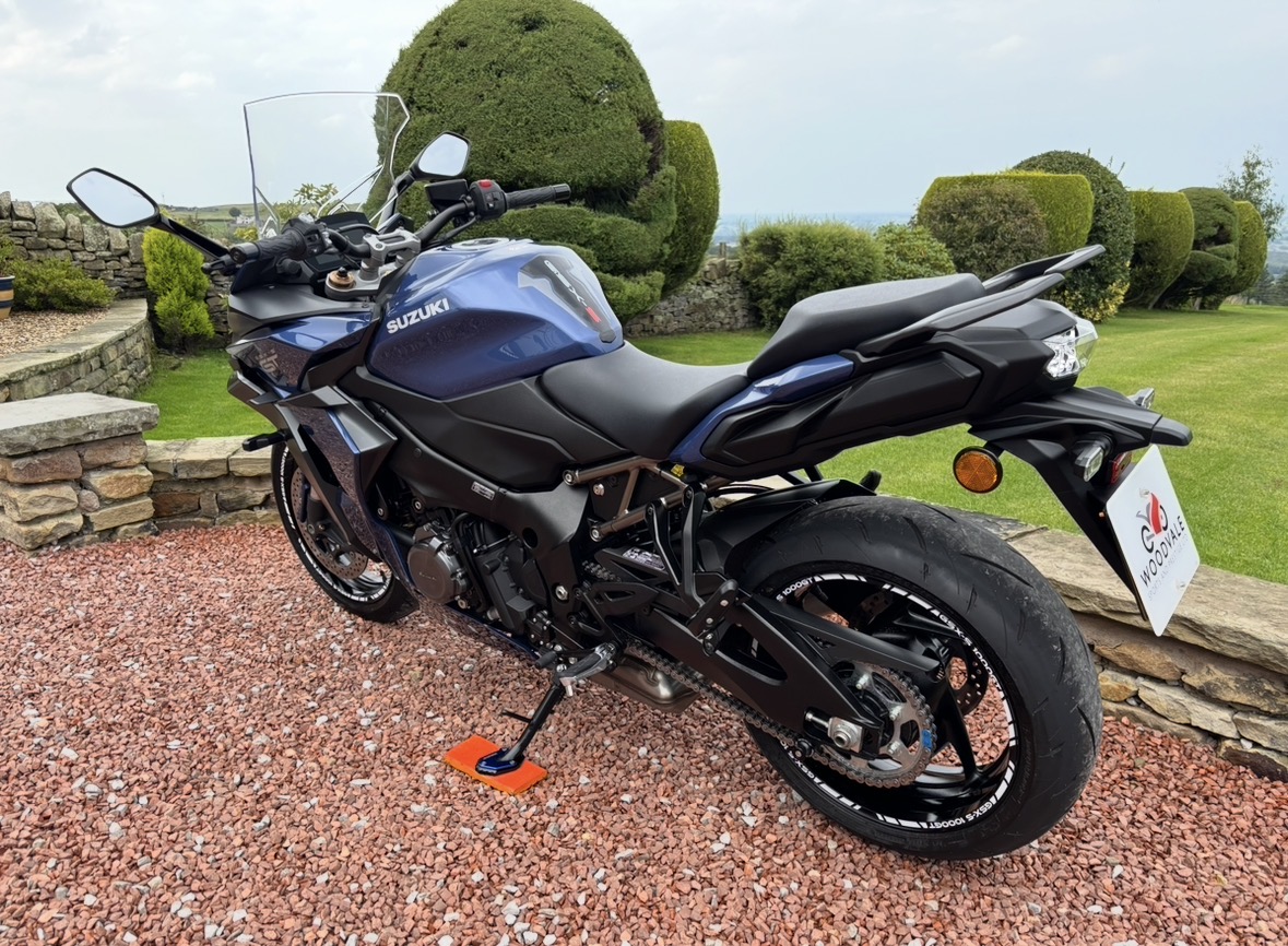 22 - 72 SUZUKI GSX-S1000 GT - VERY LOW MILES - FANTASTIC CONDITION - Image 27