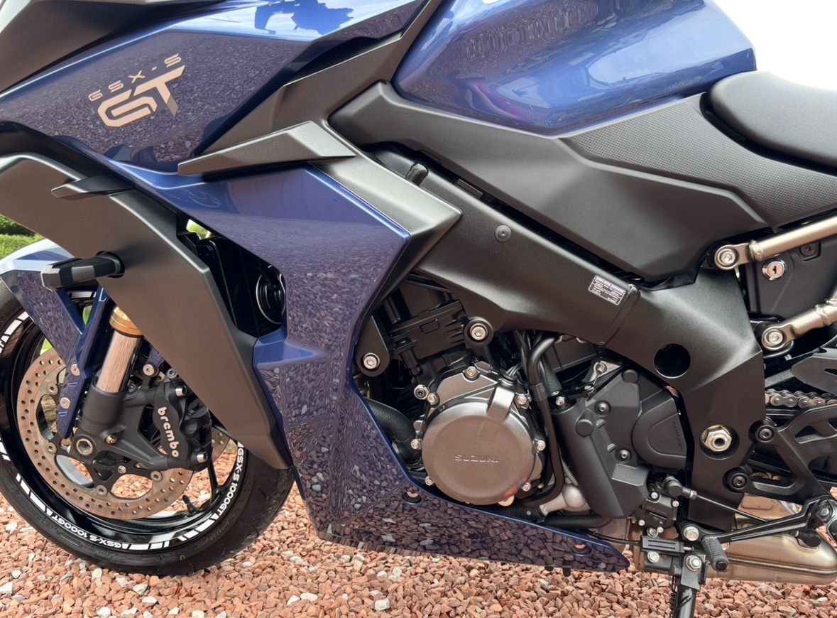 22 - 72 SUZUKI GSX-S1000 GT - VERY LOW MILES - FANTASTIC CONDITION - Image 37