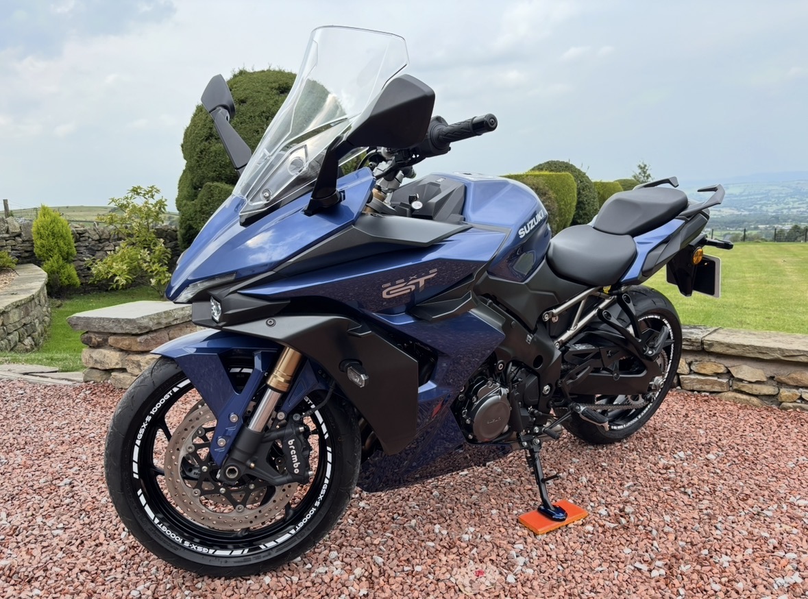 22 - 72 SUZUKI GSX-S1000 GT - VERY LOW MILES - FANTASTIC CONDITION - Image 28