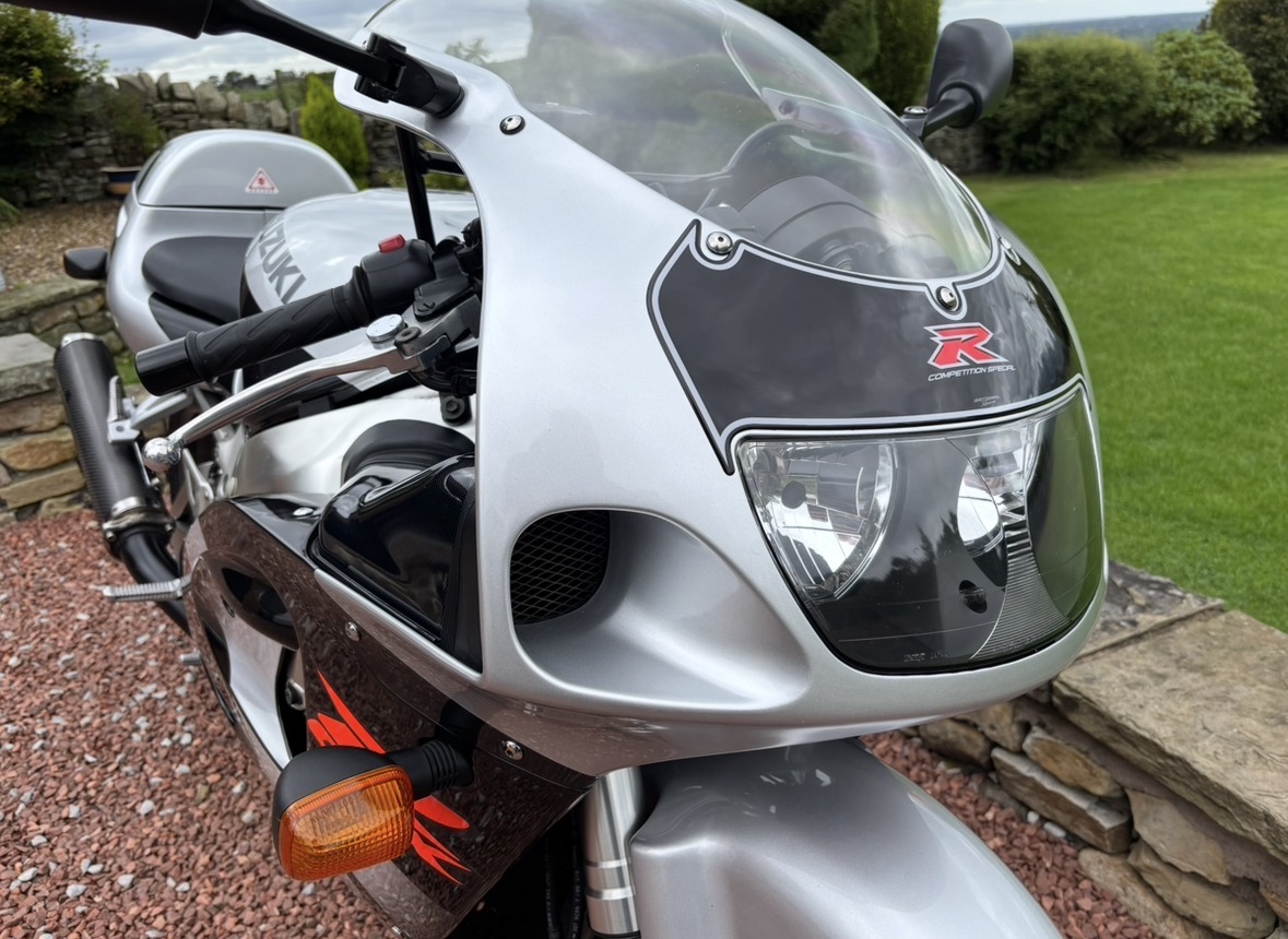 97 - P SUZUKI GSXR750V SRAD - STUNNING 90's SUPERBIKE - ONLY 2 OWNERS - Image 32