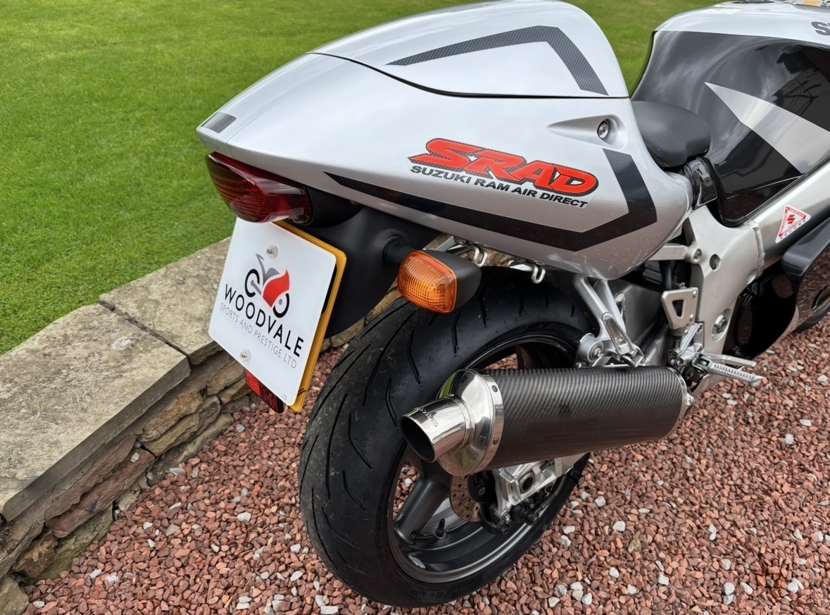 97 - P SUZUKI GSXR750V SRAD - STUNNING 90's SUPERBIKE - ONLY 2 OWNERS - Image 26