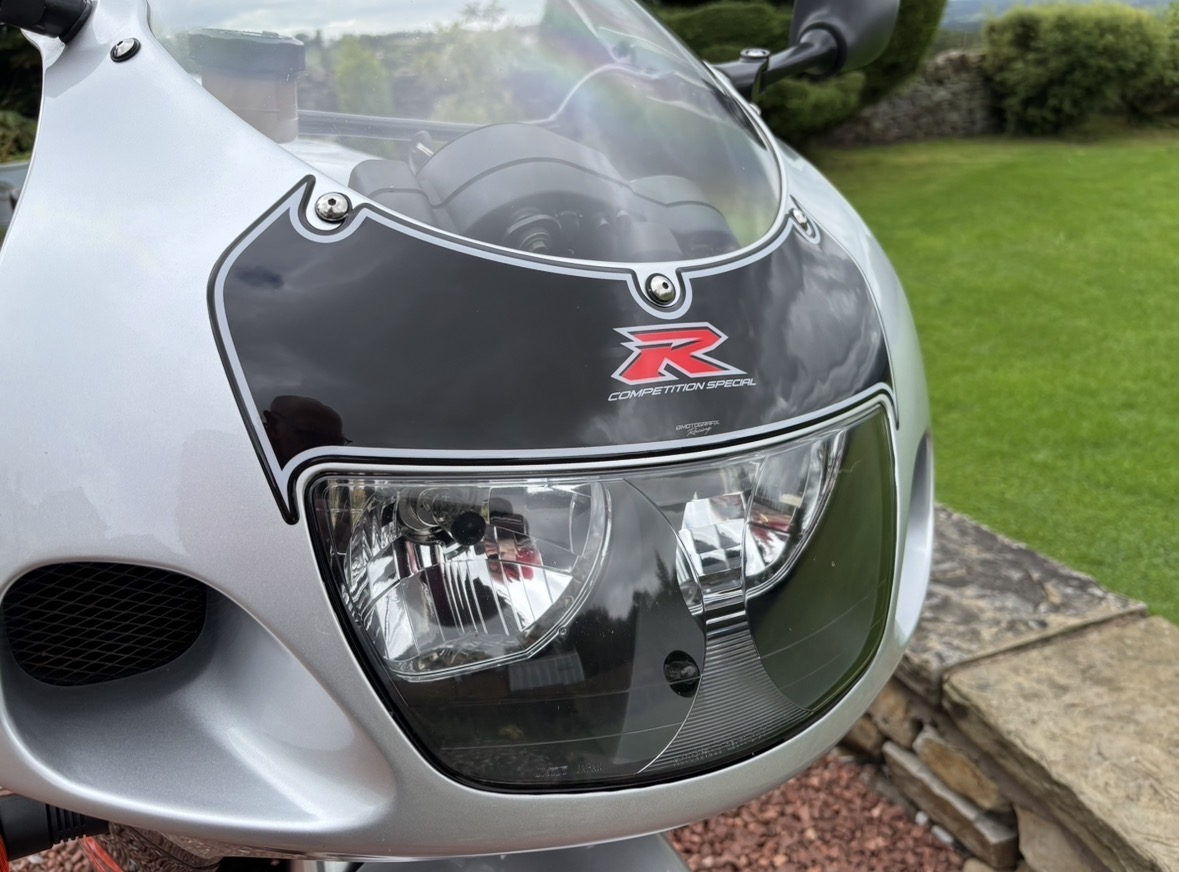 97 - P SUZUKI GSXR750V SRAD - STUNNING 90's SUPERBIKE - ONLY 2 OWNERS - Image 10