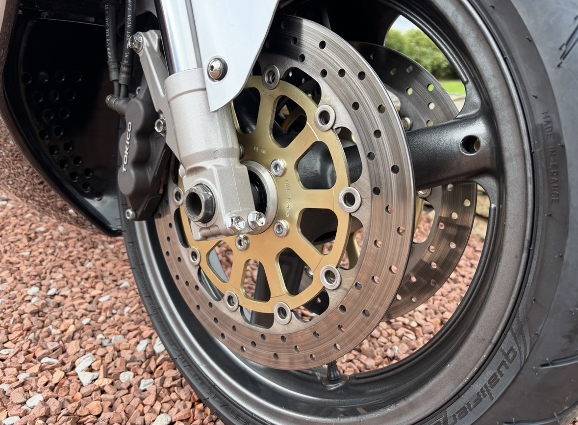 97 - P SUZUKI GSXR750V SRAD - STUNNING 90's SUPERBIKE - ONLY 2 OWNERS - Image 11