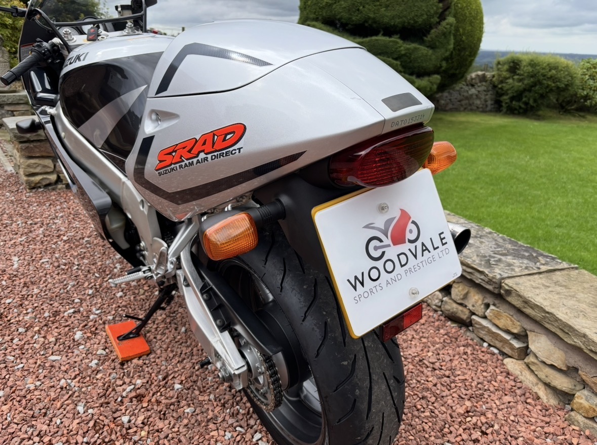 97 - P SUZUKI GSXR750V SRAD - STUNNING 90's SUPERBIKE - ONLY 2 OWNERS - Image 46