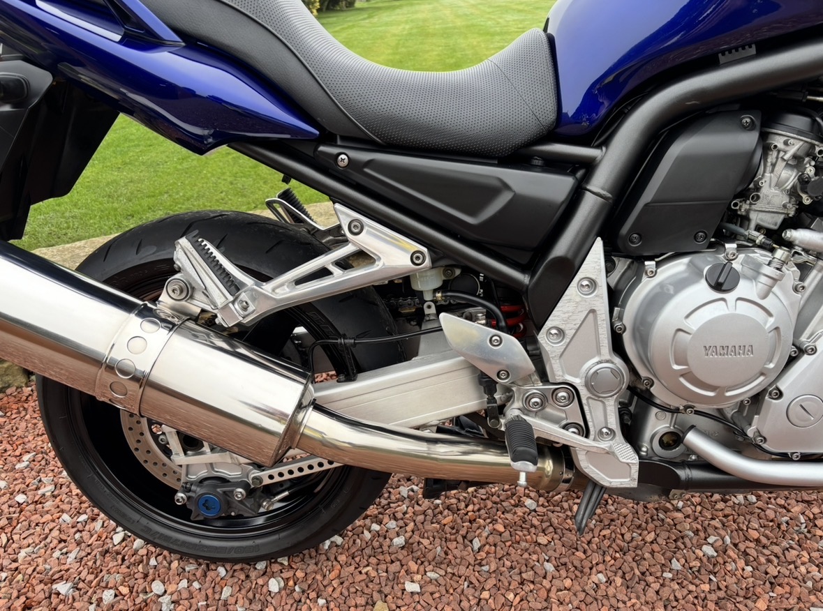 03 - 53 YAMAHA FZS1000 - FAZER 1000 - LOW MILES WITH GREAT SERVICE HISTORY - Image 25