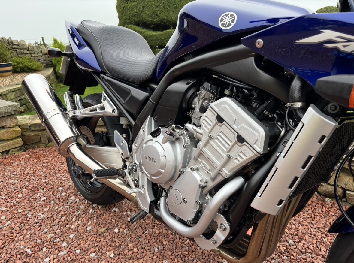 03 - 53 YAMAHA FZS1000 - FAZER 1000 - LOW MILES WITH GREAT SERVICE HISTORY - Image 14