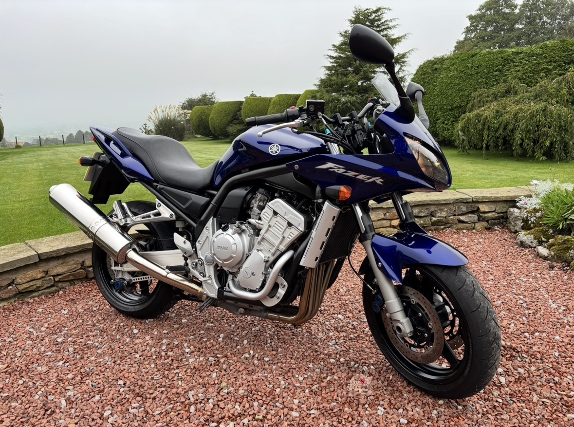 03 - 53 YAMAHA FZS1000 - FAZER 1000 - LOW MILES WITH GREAT SERVICE HISTORY - Image 6