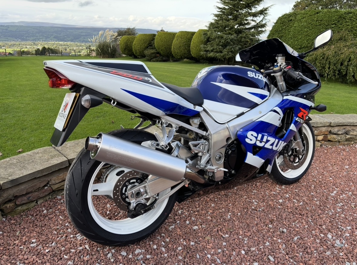 03 - 03 SUZUKI GSXR750 K3 - STUNNING CONDITION SUPERBIKE - LOW MILES - Image 2
