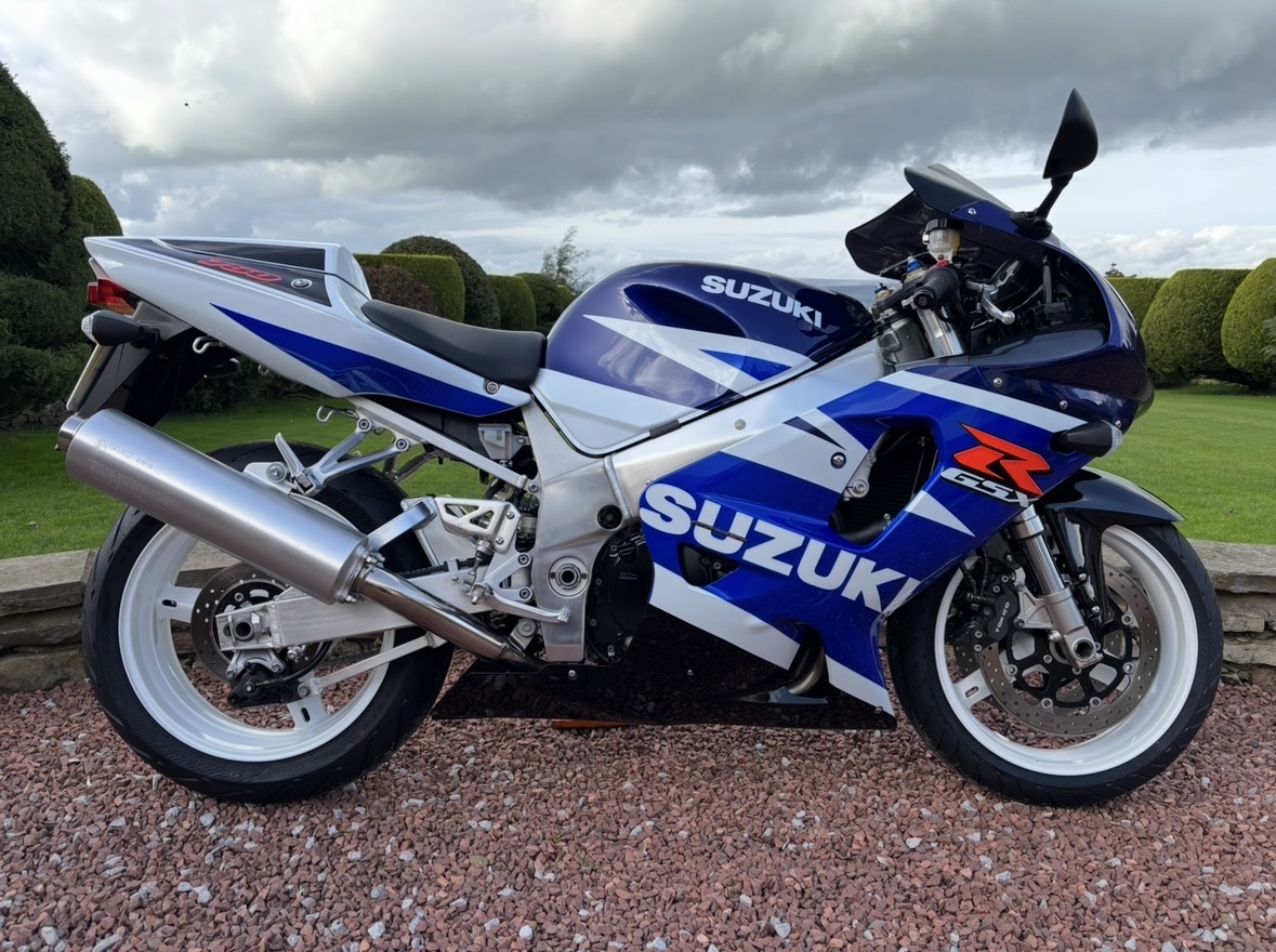 03 - 03 SUZUKI GSXR750 K3 - STUNNING CONDITION SUPERBIKE - LOW MILES - Image 3