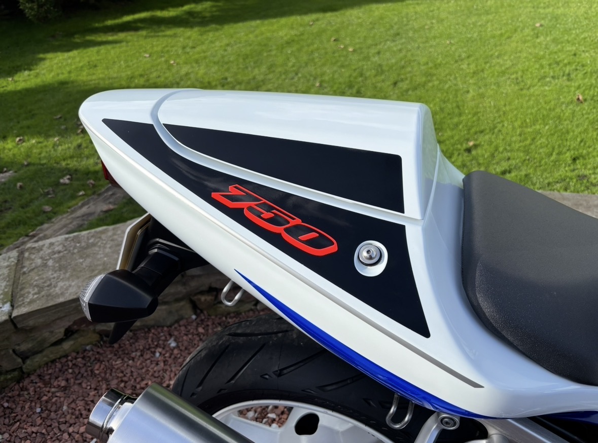 03 - 03 SUZUKI GSXR750 K3 - STUNNING CONDITION SUPERBIKE - LOW MILES - Image 24