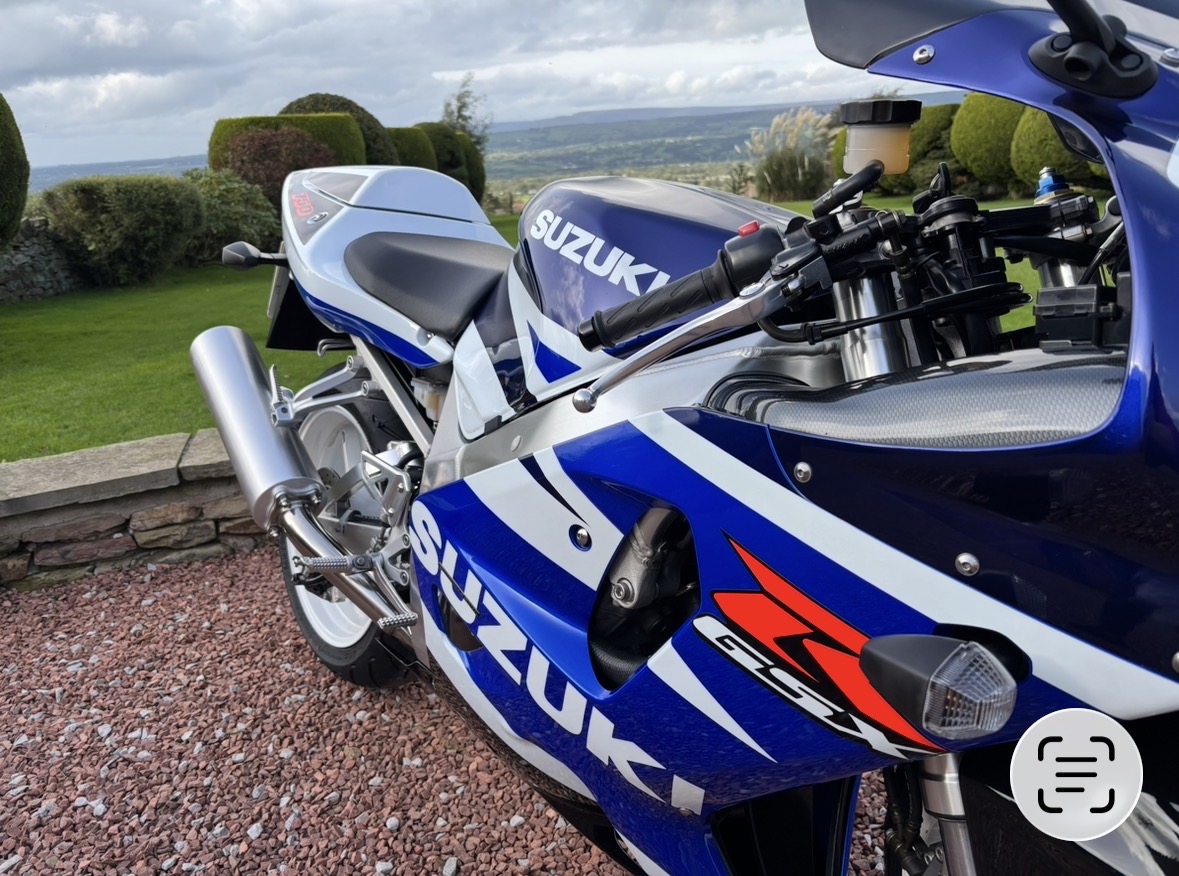 03 - 03 SUZUKI GSXR750 K3 - STUNNING CONDITION SUPERBIKE - LOW MILES - Image 11